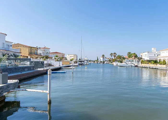 Nido 110 Garbi 公寓 罗萨斯